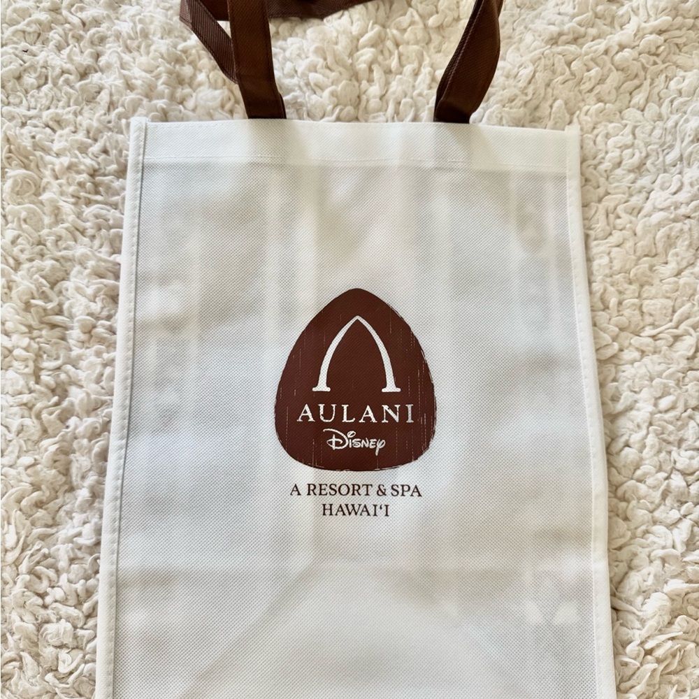 Disney Aulani Shopping Bag with Tribal Design